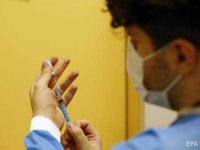 В Германии начали прививать третьей дозой вакцины от коронавируса - gordonua.com - Украина - Китай - Германия