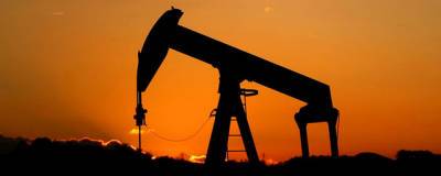 Цены на нефть продолжают снижаться - runews24.ru