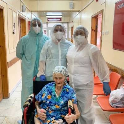Липецкие врачи спасли от ковида 103-летнюю пациентку - lipetskmedia.ru