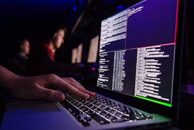 «Русских хакеров» обвинили в создании нового мощного вируса - lenta.ru
