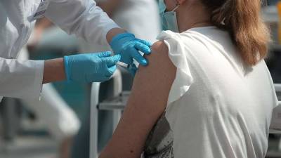Анна Попова - Попова анонсировала появление пятой российской вакцины от COVID-19 - iz.ru - Россия - Израиль