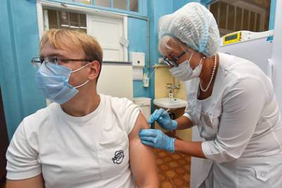 Анна Попова - Попова анонсировала выход пятой российской вакцины от коронавируса - lenta.ru