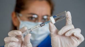 Анна Попова - Когда в России появится новая вакцина от коронавируса? - vologda-poisk.ru - Россия