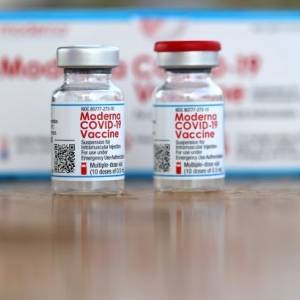 В Британии детям старше 12 лет разрешили прививаться вакциной Moderna - reporter-ua.com - Англия