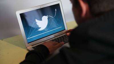 Twitter начал тестировать новую функцию по борьбе с дезинформацией - iz.ru - Сша - Австралия - Израиль - Южная Корея