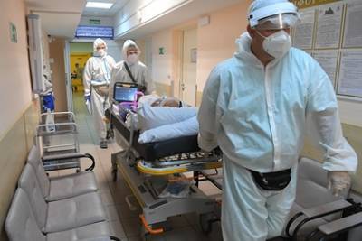 Российский врач рассказала о ставших инвалидами после COVID-19 пациентах - lenta.ru