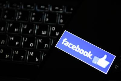 Марк Цукерберг - Facebook удалил 18 млн постов с дезинформацией о коронавирусе - govoritmoskva.ru - Россия