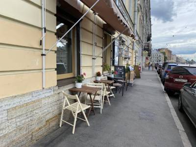 Матильда Шнурова - Шнурова пожаловалась на состояние ресторанного бизнеса в Петербурге - neva.today - Петербурга