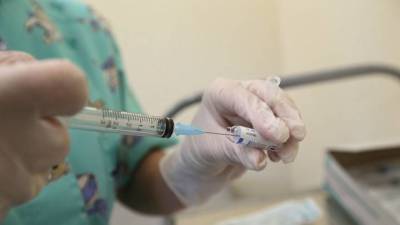 Ученые заявили, что эффективность вакцин Pfizer-BioNTech и AstraZeneca ослабевает - vm.ru
