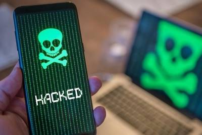 Жителей РФ предупредили об опасном Android-вирусе Vulture, который ворует пароли - mk.ru - Россия - Англия - Италия - Австралия - Испания - Голландия