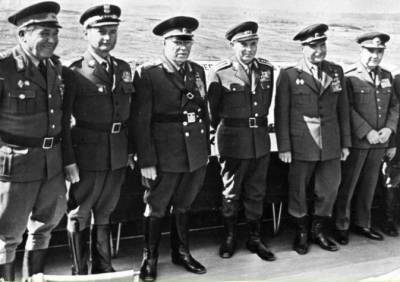 Тайна смерти четырёх министров обороны советского военного блока: в чём обвиняют ЦРУ - russian7.ru - Ссср