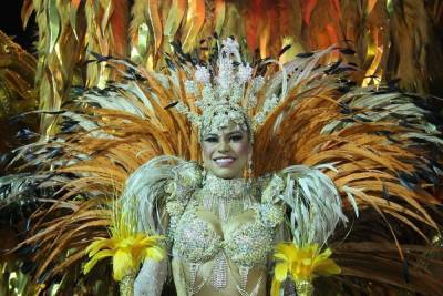 Праздновать карнавал в Рио-де-Жанейро в 2022 году будут около 40 дней - mk.ru - Бразилия - Рио-Де-Жанейро