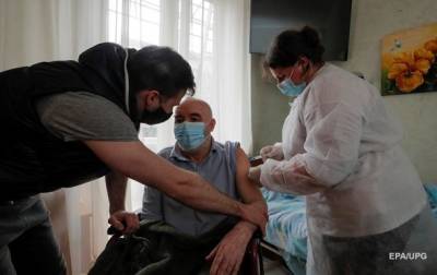 Виктор Ляшко - В Украине делают миллион прививок в неделю - МОЗ - korrespondent.net - Украина