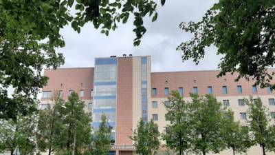 Две больницы Петербурга возобновили плановый прием пациентов после работы с COVID-19 - inforeactor.ru - Санкт-Петербург
