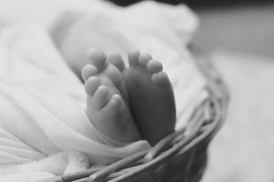 Двухмесячный ребенок в Новосибирске скончался от коронавируса - news.vse42.ru - Новосибирск - Новосибирская обл.