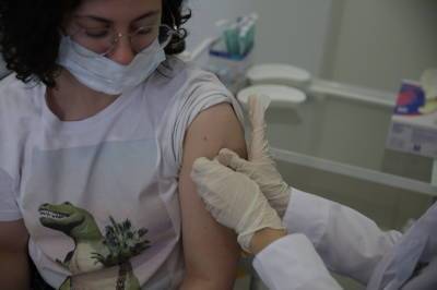 Петербуржцам рассказали о том, что нужно сделать перед вакцинацией - neva.today - Петербурга