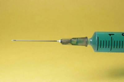 Минздрав зарегистрировал ещё одну вакцину от COVID-19 - pnp.ru - Россия