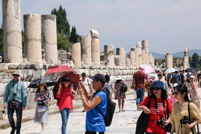 В Турции заговорили о рисках закрытия страны для туристов - lenta.ru - Турция