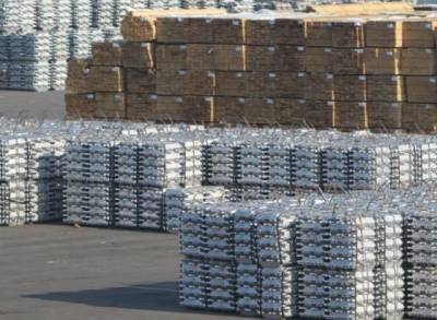 Китай продаст 150 000 тонн металлов из запасов 1 сентября - smartmoney.one - Сша - Китай - Шанхай - Пекин