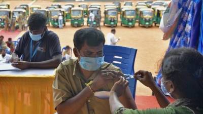 Нарендра Моди - В Индии за один день ввели более 10 млн доз вакцины против COVID-19 - unn.com.ua - Украина - Индия - Киев