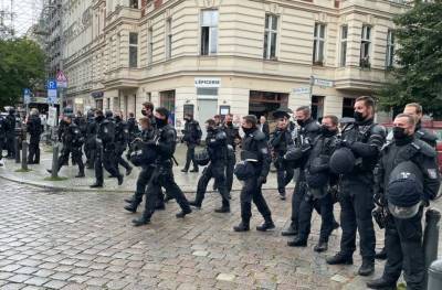 В Берлине около 80 человек задержали на протесте COVID-диссидентов - govoritmoskva.ru - Берлин