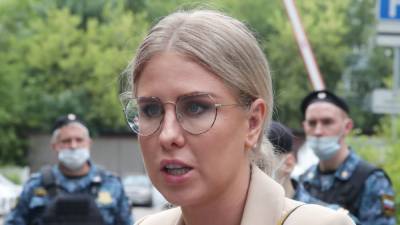 Алексей Навальный - Любовь Соболь - Владимир Воронин - Любовь Соболь вывели из зала суда, где ей оглашают приговор - svoboda.org - Москва