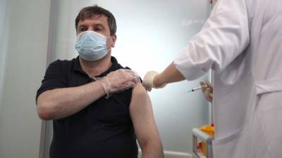 В «Векторе» назвали долю заболевших после вакцинации - iz.ru - Россия - Израиль
