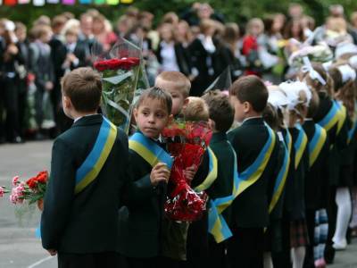 В Минздраве Украины сообщили, стоит ли в этом году проводить школьные линейки - gordonua.com - Украина