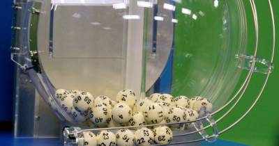 Правительство отозвало законопроект о лотерее для привитых - rus.delfi.lv - Латвия