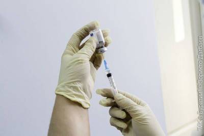 План по вакцинации от коронавируса в Бурятии выполнен на половину - ulan.mk.ru - республика Бурятия