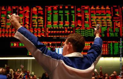 Рынок акций США вырос на оптимизме вокруг отчетов компаний - interfax.ru - Москва - Сша