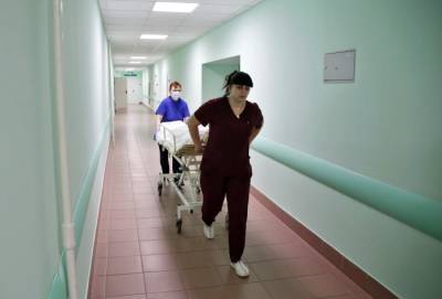 Более 500 человек умерли от COVID-19 в Курганской области с начала пандемии - interfax-russia.ru - Курганская обл.
