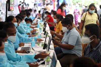 Регулятор ЕС: полная вакцинация защищает от всех вариантов COVID-19 - tvc.ru