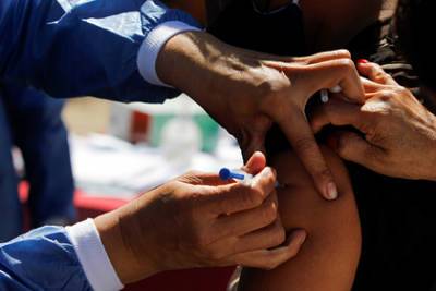 Джозеф Байден - США предложат вакцинироваться задержанным на границе с Мексикой мигрантам - lenta.ru - Сша - Мексика - Washington