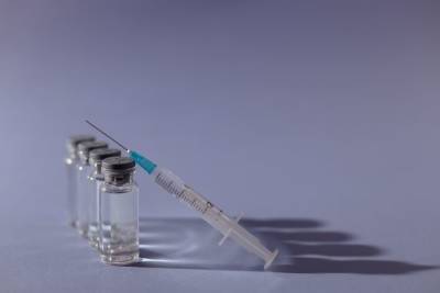 Более четверти миллиона доз вакцины от COVID-19 привезли в Смоленскую область - mk-smolensk.ru - Смоленская обл.