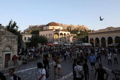 Греция вводит ограничения на двух туристических островах, чтобы сдержать распространение COVID-19 - unn.com.ua - Украина - Киев - Греция