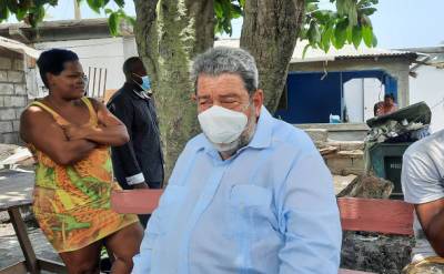 Премьера Сент-Винсента и Гренадин ранили во время протеста из-за прививок - capital.ua - Украина - Сент Винсент и Гренадины - Кингстаун