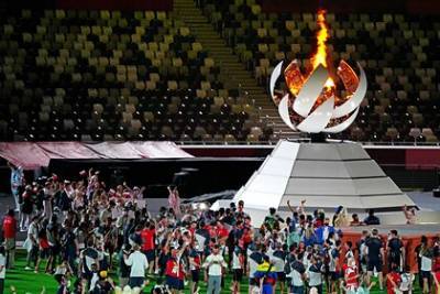 Томас Бах - Олимпиада в Токио объявлена закрытой - lenta.ru - Россия - Япония - Токио