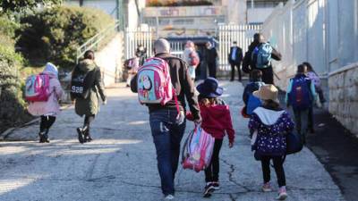 Нафтали Беннет - Так в Израиле начнется учебный год: 1,6 млн детей должны сдать анализы - vesty.co.il - Израиль