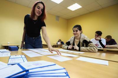 Привитые студенты начнут учебный год очно - tvc.ru