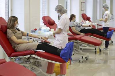 Власти опровергли сообщения о дефиците донорской крови в России - tvc.ru - Россия