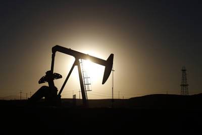 Цены на нефть рухнули - lenta.ru - Китай - Лондон