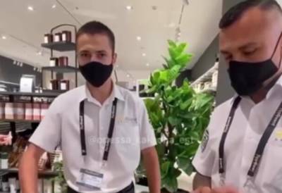 На украинку без маски "напали" охранники в магазине: "Таких, как вы я под Донецком..." - politeka.net - Украина - Одесса