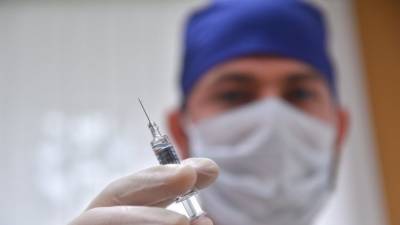 Георгий Викулов - Вирусолог Викулов дал рекомендации по прививкам от COVID-19 и гриппа - russian.rt.com