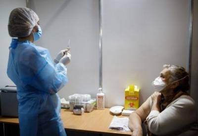 Во Львове на выходных откроют два дополнительных центра вакцинации - facenews.ua - Украина - Львов