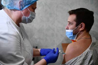 Александр Гинцбург - "От 83% до 94%": Гинцбург - об эффективности "Спутника V" - tvc.ru