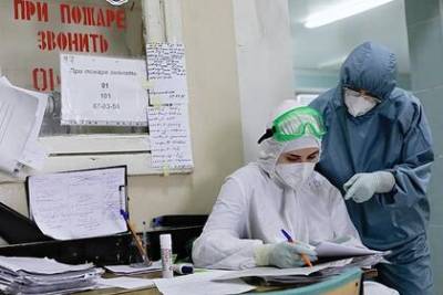 В Москве впервые с 19 августа выявили более двух тысяч случаев коронавируса - lenta.ru - Россия - Москва