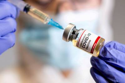 Великобритания обрушила акции французской вакцины - lenta.ru - Франция - Англия - Париж