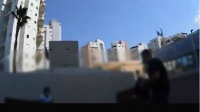 Видео: в "Битуах леуми" в Бат-Яме пойман зараженный коронавирусом без маски - vesty.co.il - Израиль