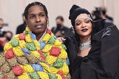 Рианна и A$AP Rocky впервые вместе вышли в свет - skuke.net - Нью-Йорк - Нью-Йорк